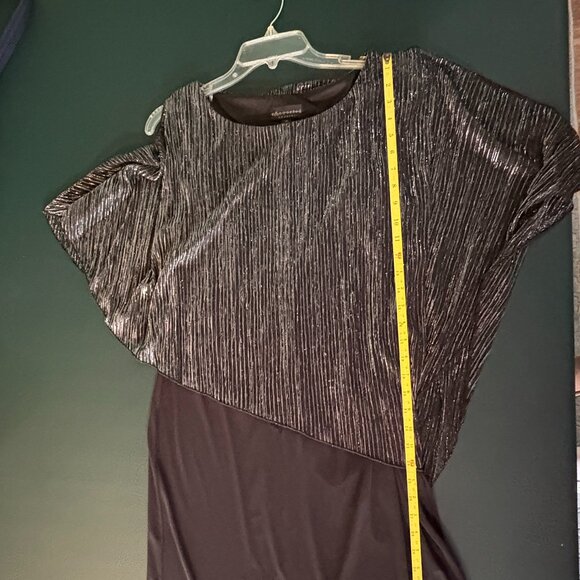 Connected Women's Black Metallic Cape-Overlay Sheath Cocktail Dress. Size 10 - Picture 5 of 14